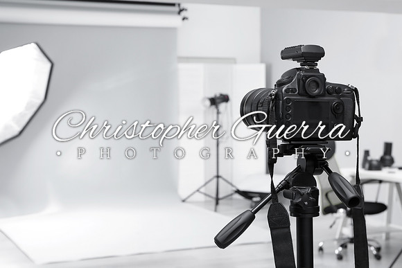 Modern,Photo,Studio,With,Professional,Equipment